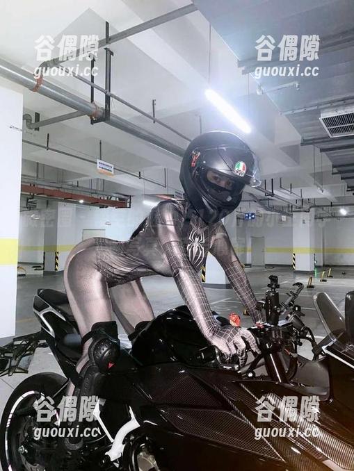 微密圈 - 镂空的魅力，120斤的小王同学定制写真，直击心扉！