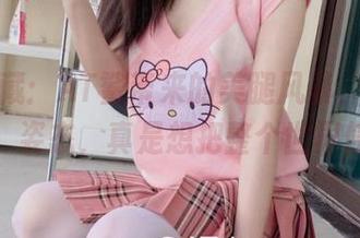 图包收藏：AT鲨带来的美腿风暴，颜色、灯光、姿态，真是想把整个世界偷走！
