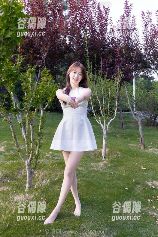BoBoSocks袜啵啵 - 小甜豆匡威帆布鞋特辑：轻松获取免费套图，觉得耳朵发热了吗？