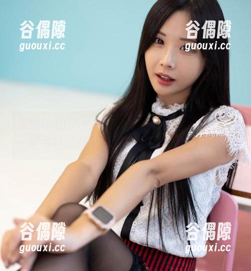 来自Habin夏彬(하빈)的柔软针织波纹：一组会让你停下脚步的写真资源，真的！