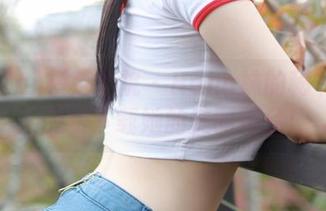 MFStar模范学院 – Hana妹的秘书魅力：免费下载她的美丽作品！
