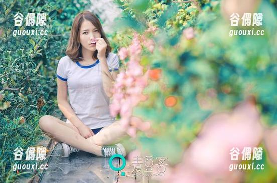 TGOD推女神-莫晓茜sunny TGOD推女神 - 莫晓茜sunny:定制的天使照,谁不想拥有一张?