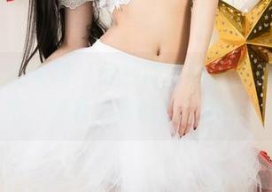UGirls尤果网 – 轻轻的蕾丝，重重的谭晓彤：观看这难以描述的作品