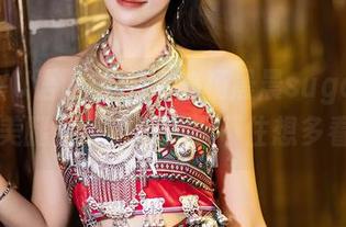 XIAOYU语画界 – 女神杨晨晨sugar私房黑丝美腿合集，让人忍不住想多看一眼