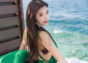XIAOYU语画界 – 图集大爆发：程程程的私拍秀，皮裙与娇柔女神的完美交织！