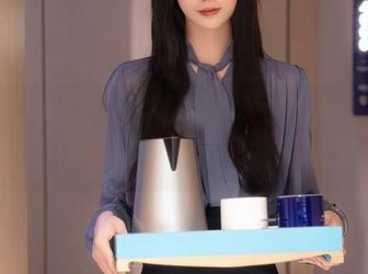 Xiuren秀人网 – 高能警告！UU阿文女友的写真集下载前，请准备好心脏！