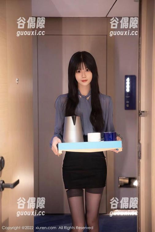 Xiuren秀人网 - 高能警告！UU阿文女友的写真集下载前，请准备好心脏！