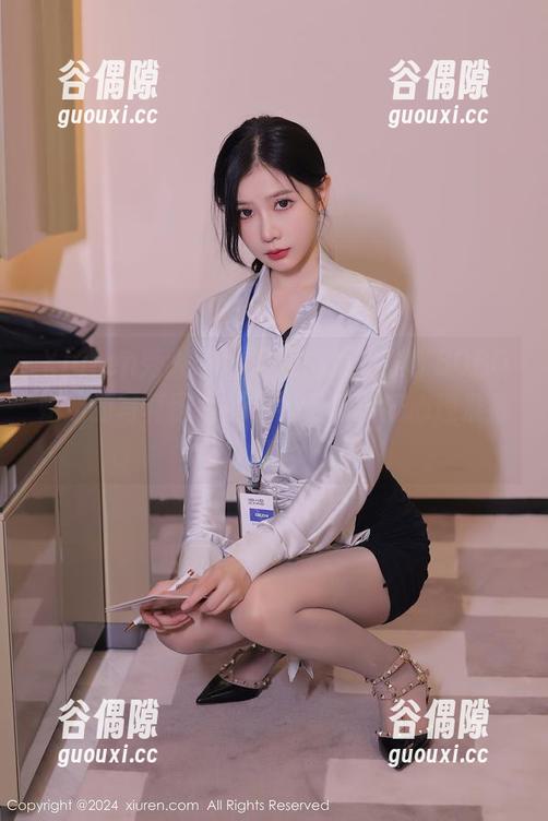 Xiuren秀人网 - 爱恨交织，熊吖BOBO姐姐的写真图片，下载前请做好心理准备！