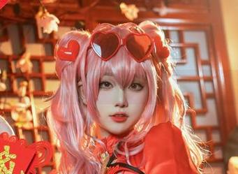 不说话，看七七娜娜子的制服作品套图，让我怀疑她的风格是不是跟我同一频道。