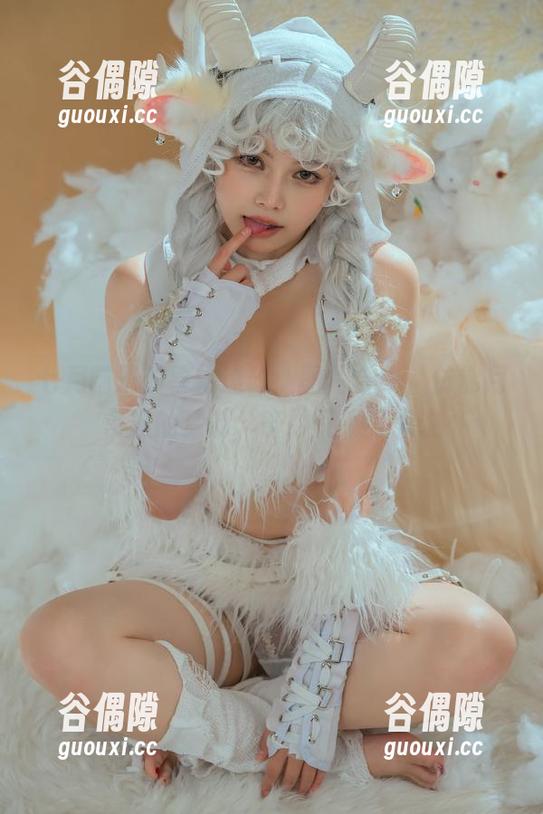 七月喵子的兽娘迷阵：图片合集，仿佛月食下的梦游，奇妙又不可思议
