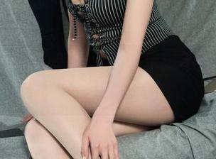 丽柜 – xilly美足作品展示：不止是美，简直是一种罪