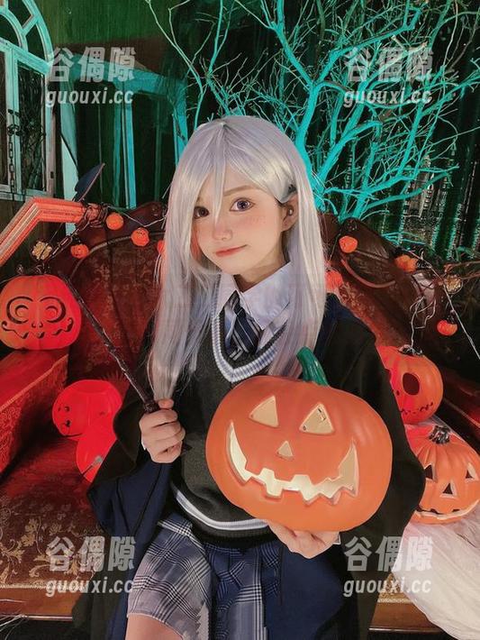 河流的诗：六二二同学的可可莉克写真集，原图如同低语，轻轻点触心弦。