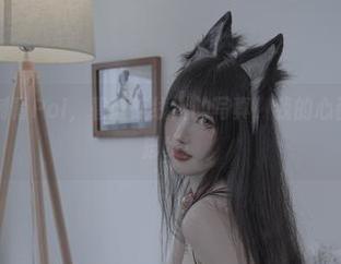 无敌追赶者刺青Poi，碧蓝航线上的写真，我的心都追不上她的脚步！