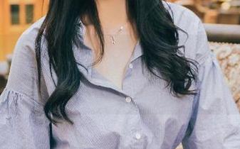 头条女神 – 你没见过的刘瑾希：维纳斯之爱的原图，照片里埋藏的心事慢慢浮现。