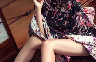 头条女神 – 玄子教你如何用棉袜提升美图资源的品味！