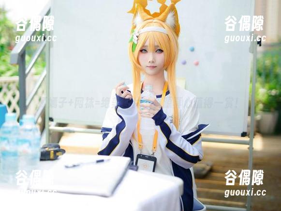 嫣嫣子+网袜=绝美图片，资源真心值得一赏！