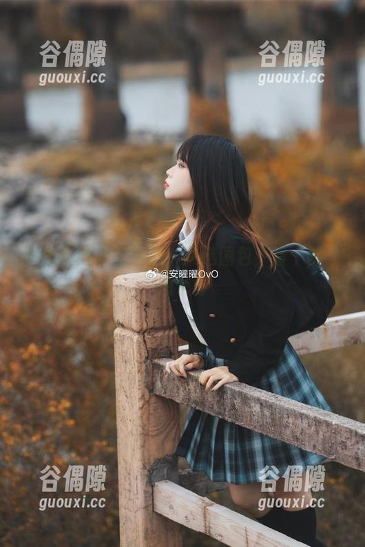 安曜曜的皮衣诱惑：精选图包，看个够，想个够
