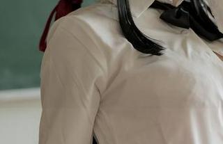 少女前线的私拍图包：小仓千代w与她的ZB26暗影游戏