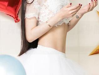 尤果网 – 探访莉恩：女孩图集中的奇妙时光资源