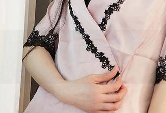 尤果网 – 菲儿短裙&高清图集：你以为是看腿，实际上是看心情啊！