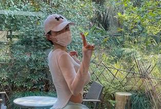 微密圈 – 私房里的粉色奶牛，左公子666说：‘我就是一只牛，但我牛得特别！’图集来袭！