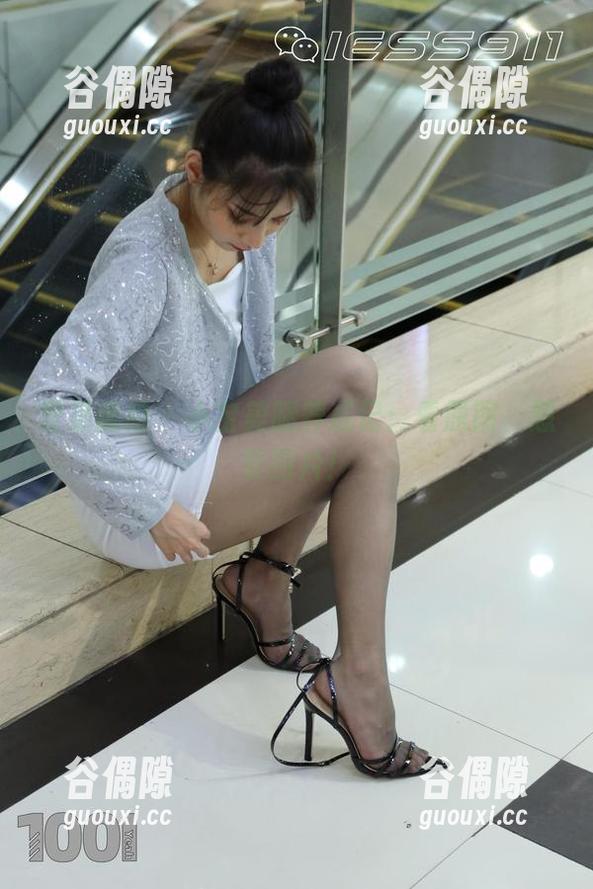 异思趣向-小宝 异思趣向 - 小宝美腿养成记:看原图,想要图片!