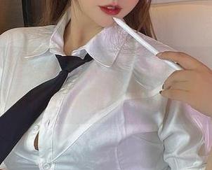 微密圈 – 看！张思允nice的双马尾写真，高清得仿佛能听到马尾摆动的声音！