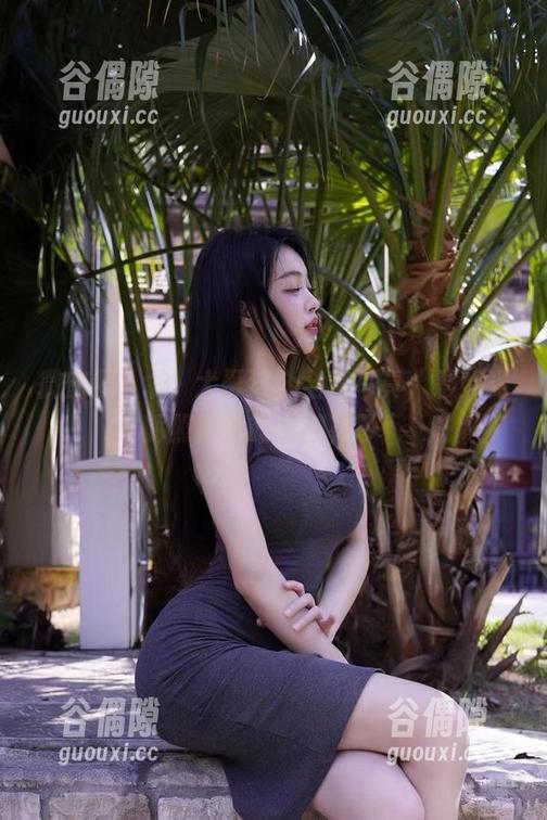 微密圈 - 徐珺大哥这个全套写真，彩虹光辉照得我眼睛都花了！