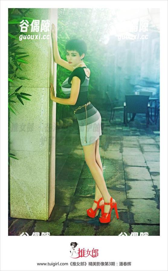 推女郎-杨伊 推女郎 - 在海边,杨伊的写真让海浪都嫉妒了!原图选择太痛苦!