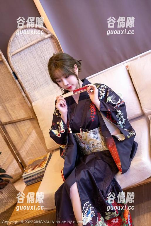 星颜社 - 女王可蕊娜的私拍秘密，图包里藏着无限遐想