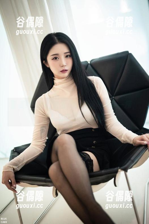 普美(bomi)内衣：免费美图随手一捞，惊喜总在不经意间！