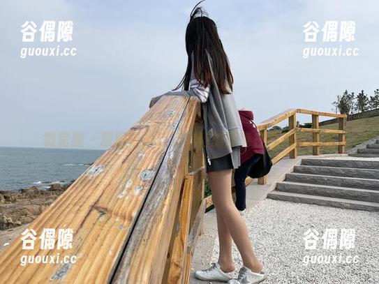 微密圈 - 原图曝光！有你喵的清纯在私拍中发光