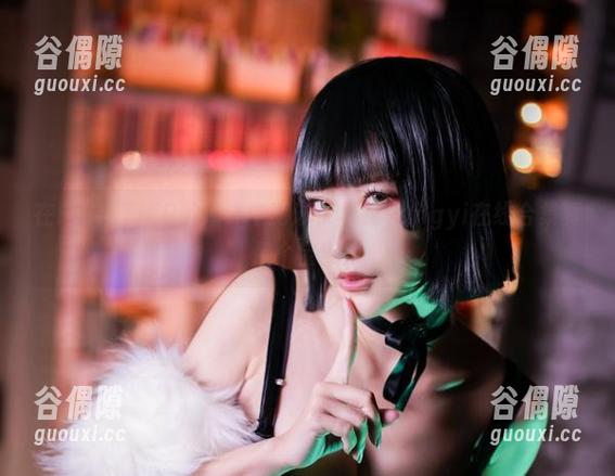 在FOOTTIER的海洋中游泳，杨衣yangyi在线合集真是个宝藏！