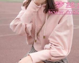 梦丝女神 – 小苏琪魅力无限，原图里的性感小嘴唇让人心动不已，点开图集走一遭！