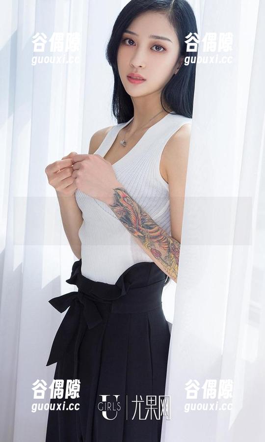 爱尤物 - 比基尼的无限可能：小尤奈原图中透出的活力