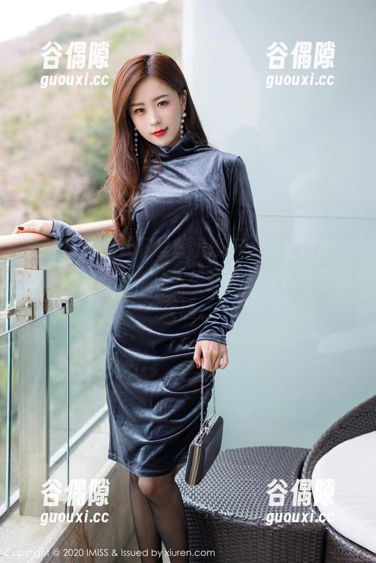 爱蜜社 - 免费下载程小烦不烦黑丝图册，黑的恰到好处，让人感到一种难以言表的美感。
