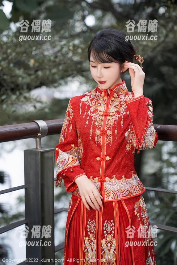 秀人网 - z杯悠悠万圣节图包：别急，我只是个“鬼”片的模特。