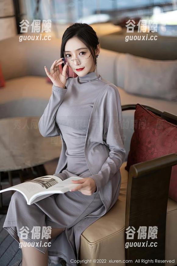 秀人网 - 少女优琪琪子yuki的瞬间：原图合集让你陶醉其中