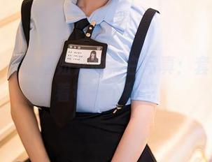 秀人网 – 噜噜妞儿的黑白写真：套图里藏着每一个秘密