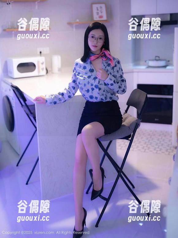 秀人网 - 持续探索，梦心玥的户外故事：图包和资源像是无尽的回忆！