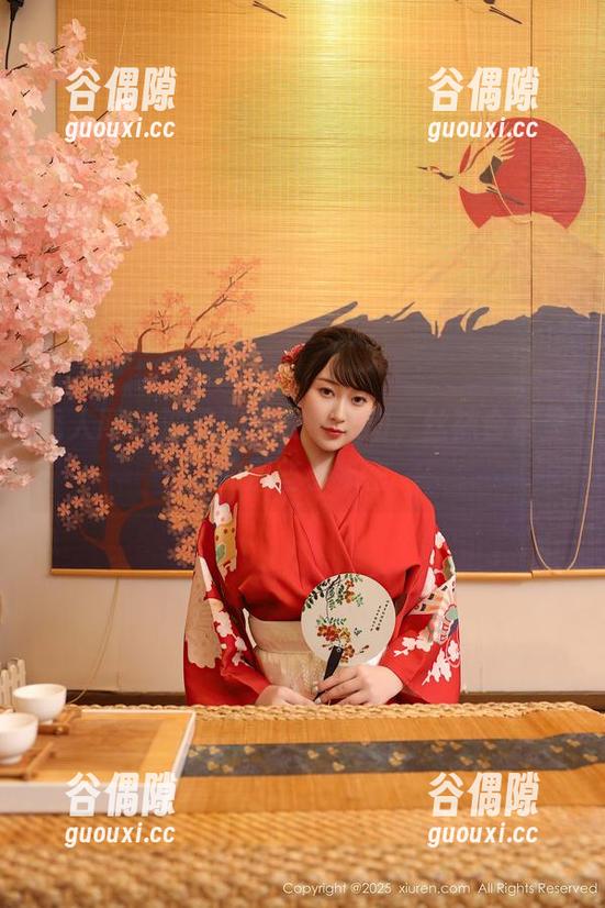 秀人网 - 油田溪溪在线互动，丝袜合集里的那些小秘密