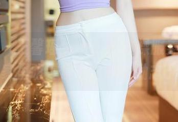 秀人网 – 王馨瑶yanni的体操服美图，谁还在家里吃零食？这也太励志了吧！