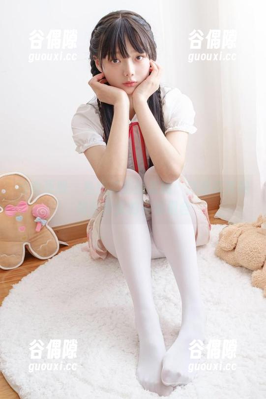 稚乖画册 - 私房美图新发现：赤西夜夜和初音少女的神仙组合