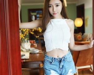 美媛馆 – 精选：糯美子Mini性感牛仔系列图集，牛仔裤好像有魔法，果然好看又撩人