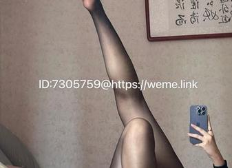 微密圈 – 连体衣的魔法，高清作品里藏着美邵女Baby的独特魅力