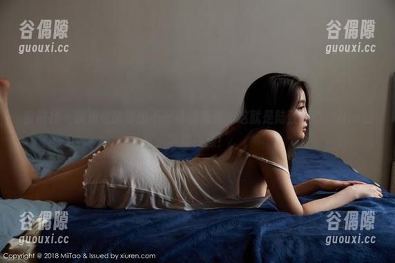 蜜桃社 - 旗袍也能穿出不一样的感觉，这就是陆萱萱Cecilia的写真资源！