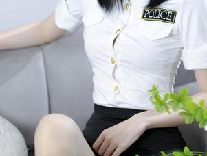 许岚LAN修女：私拍作品从此有了新定义，‘我信你个鬼’！