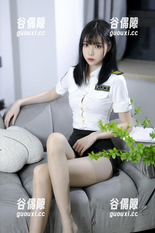 许岚LAN修女：私拍作品从此有了新定义，‘我信你个鬼’！