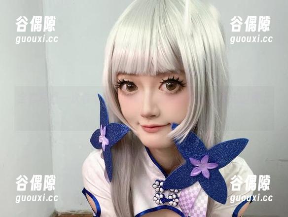 全套写真一次看个够！趴趴捣蛋陌的约尔自摄式幽默上线！
