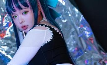 阿寨寨ninja的浴缸秘密：福利写真，让你一秒陷入梦境！